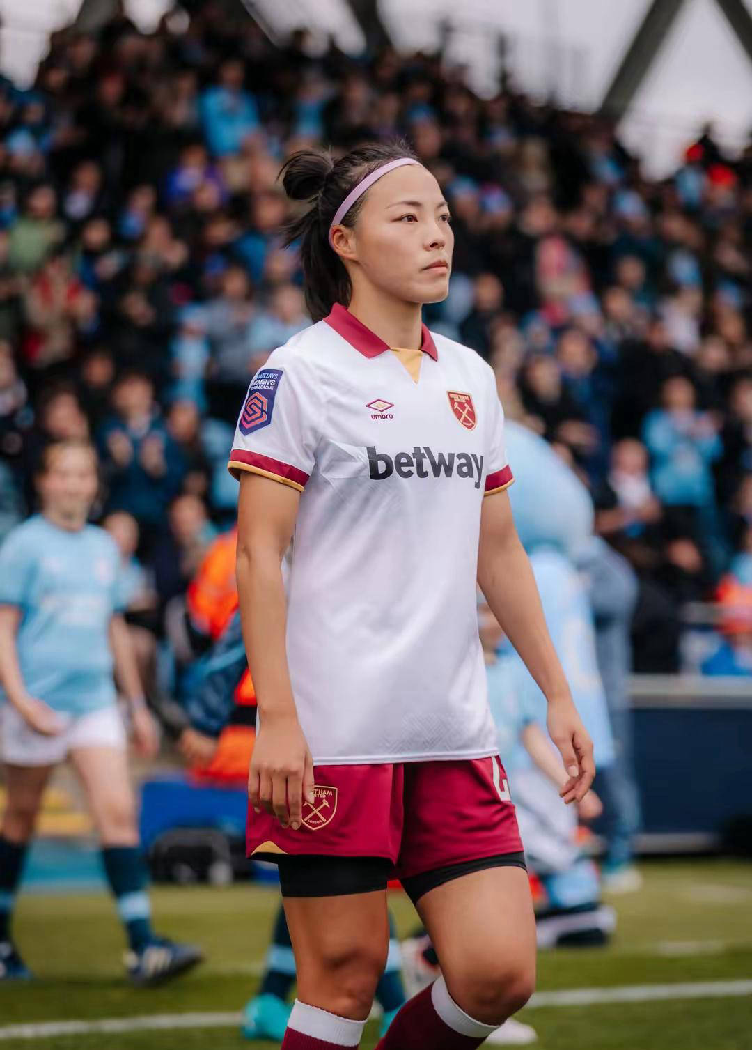 西汉姆联不敌劲旅布莱顿，遇困折